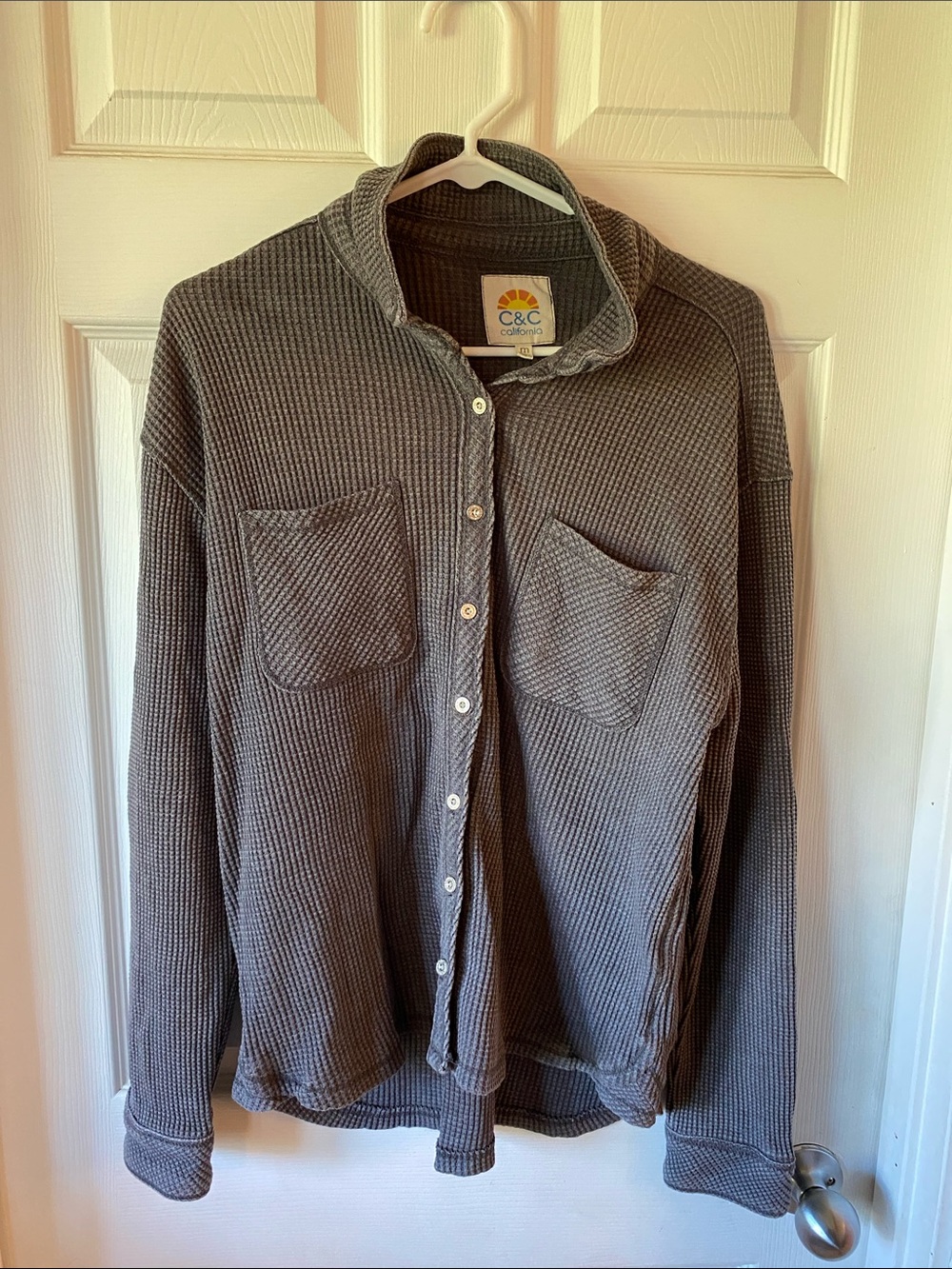 C&C California Women's Charcoal Waffle Knit Button-Up Cardigan size Medium